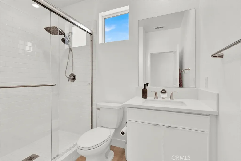 3RD BATHROOM