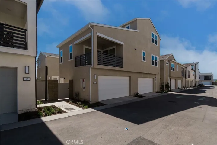74 Dudley, Irvine, California 92618