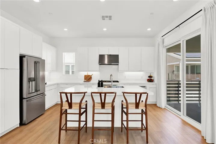 74 Dudley, Irvine, California 92618