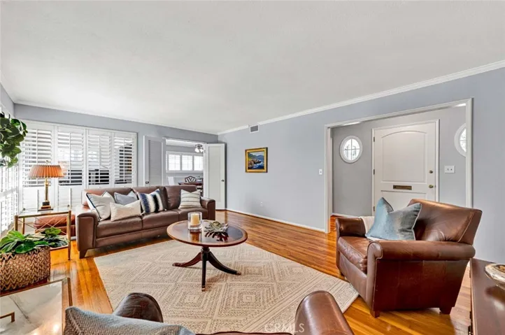 Entry & living room