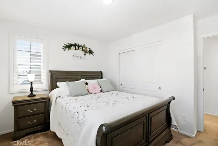 Upstairs guest bedroom