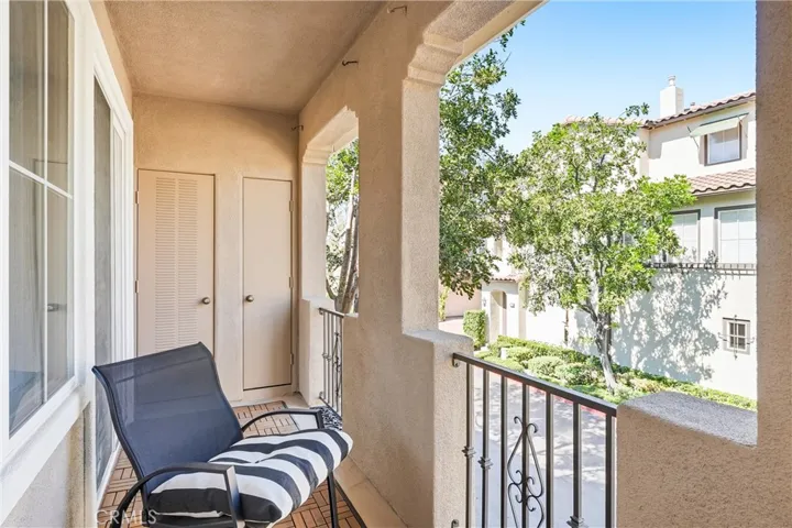 Private balcony just off the great room