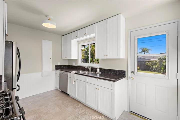 211 Trafalgar Ln, San Clemente, California 92672