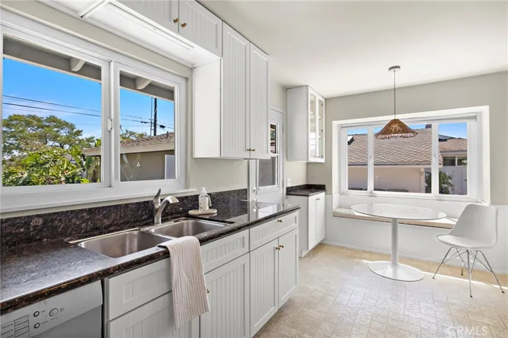 211 Trafalgar Ln, San Clemente, California 92672
