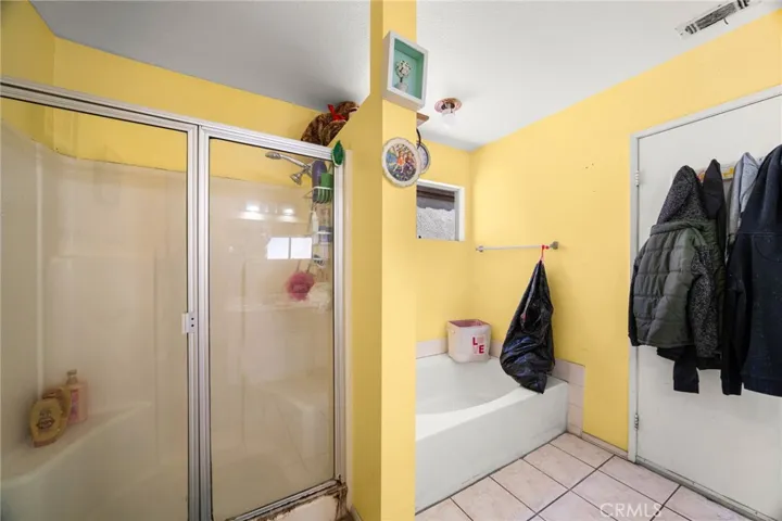 14134 Orizaba, Paramount, California 90723