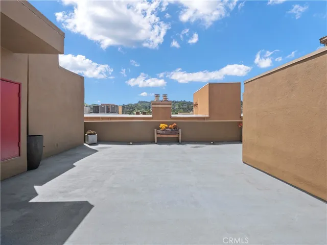 TERRACE SOUTH VIEW