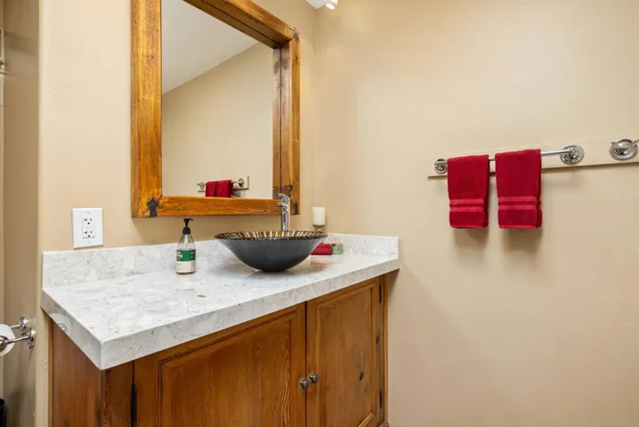 45-web-or-mls-JLCa74_OPMG_0326_045