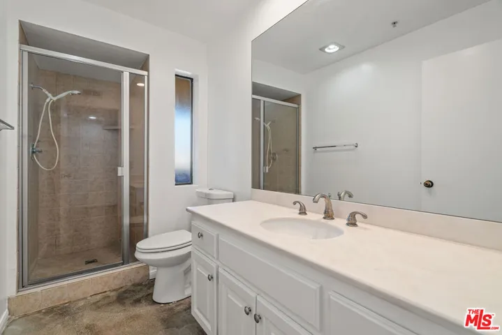 Primary 3/4 Bath