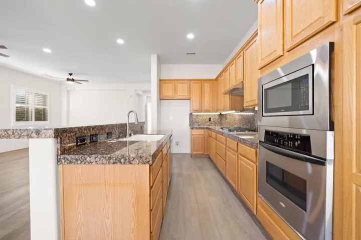 31-web-or-mls-2H8A5553