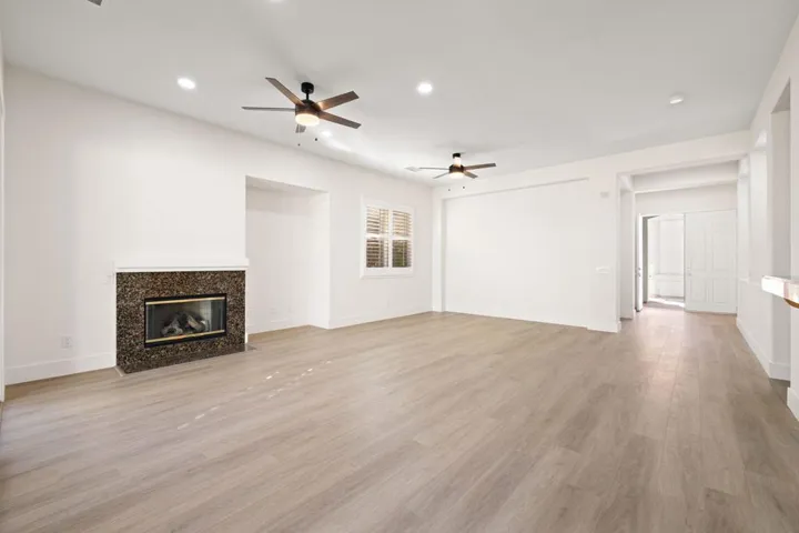 35-web-or-mls-2H8A5533