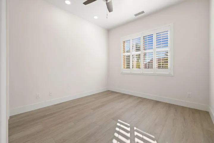 22-web-or-mls-2H8A5598