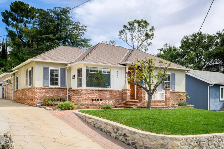 4312 Briggs Ave.