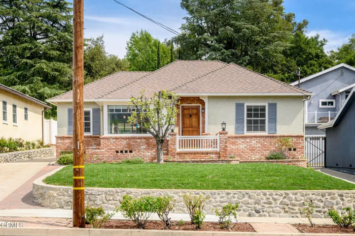 4312 Briggs Ave.