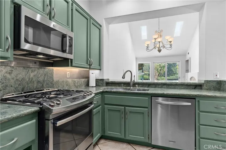 27196 Paseo Lomita, San Juan Capistrano, California 92675