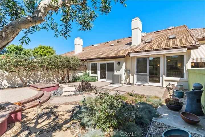 27196 Paseo Lomita, San Juan Capistrano, California 92675
