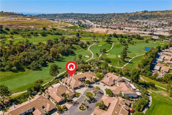 27196 Paseo Lomita, San Juan Capistrano, California 92675
