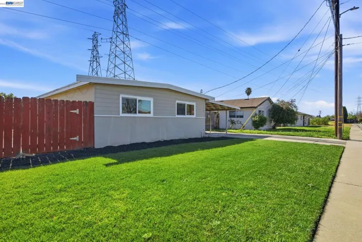 4498 Ladner St, Fremont, California 94538
