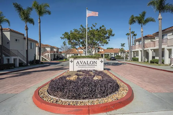WELCOLME TO AVALON