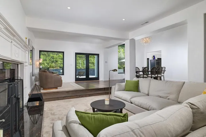 2739 Argonauta Street, Carlsbad, California 92009