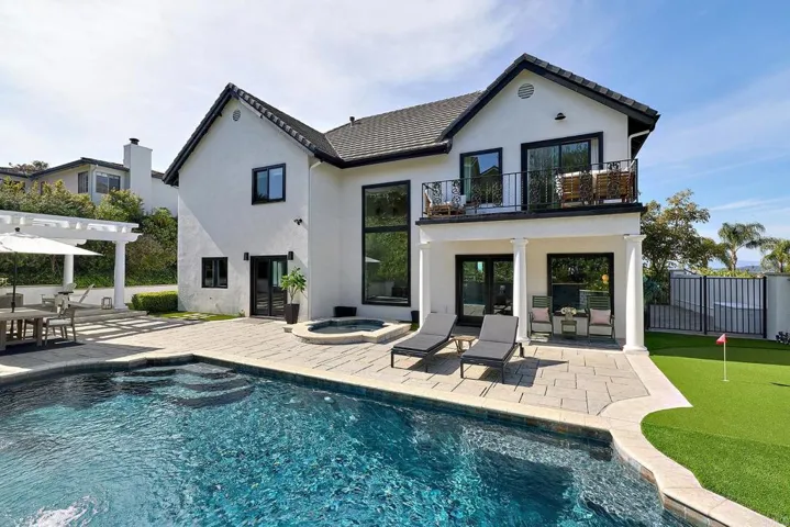 2739 Argonauta Street, Carlsbad, California 92009