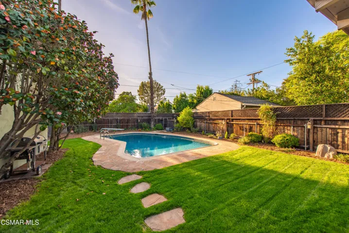 5415 Carpenter Ave Valley Village-44