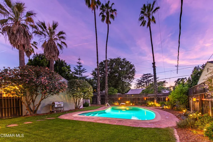 5415 Carpenter Ave Valley Village-212