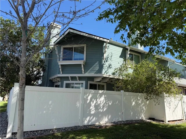 1878 Rory Lane 6, Simi Valley, California 93063