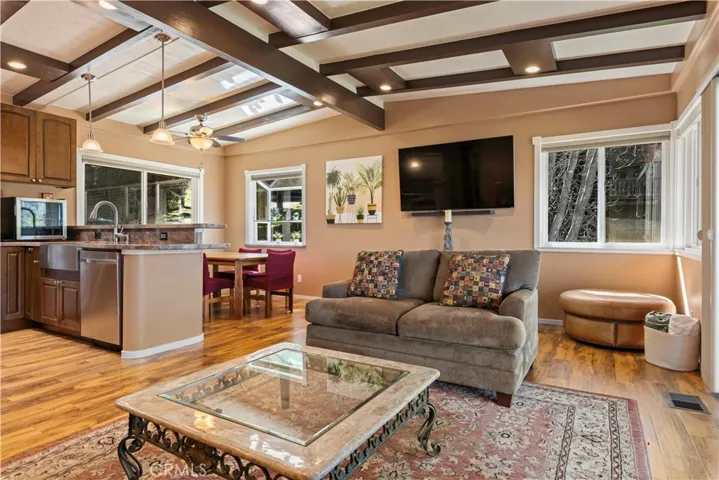 3103 Manzanita, Kelseyville, California 95451