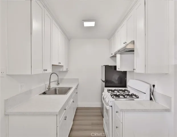1232 S San Gabriel, San Gabriel, California 91776