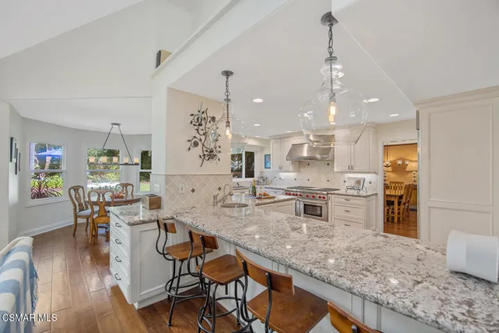 1732 Crooked Trail Pl Westlake-large-018