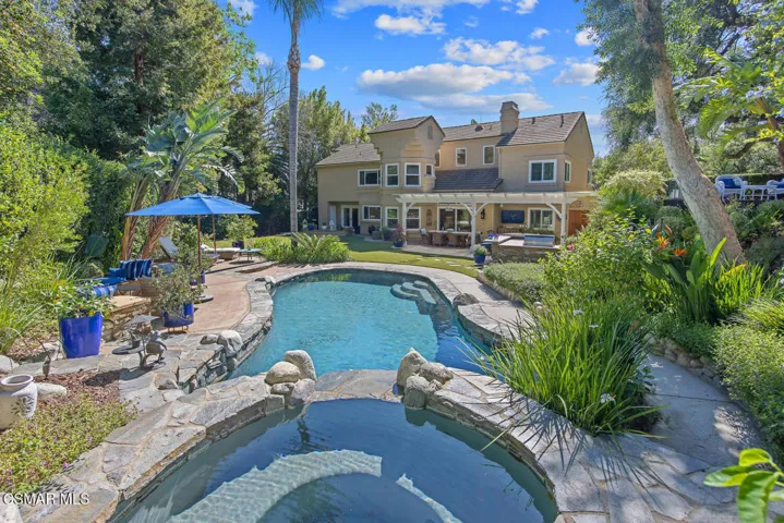 1732 Crooked Trail Pl Westlake-large-055