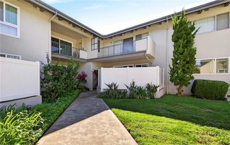 1745 Maple Avenue 59, Torrance, California 90503