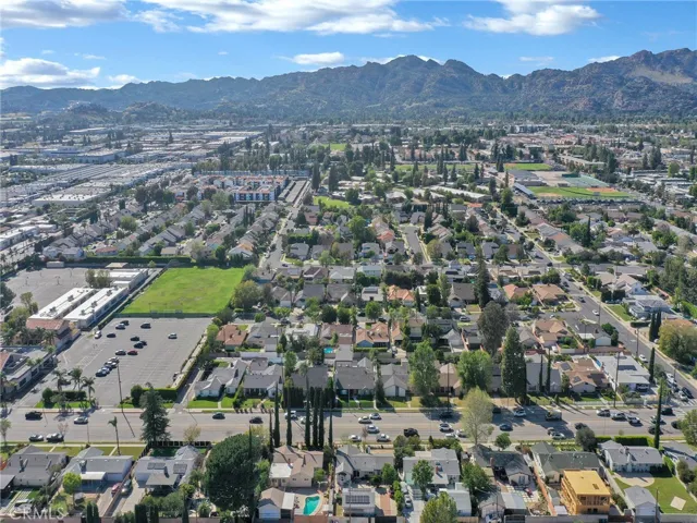 Overhead Neighborhood