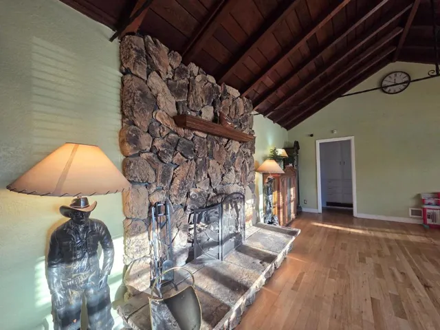 14200 Sycamore Avenue, San Martin, California 95046