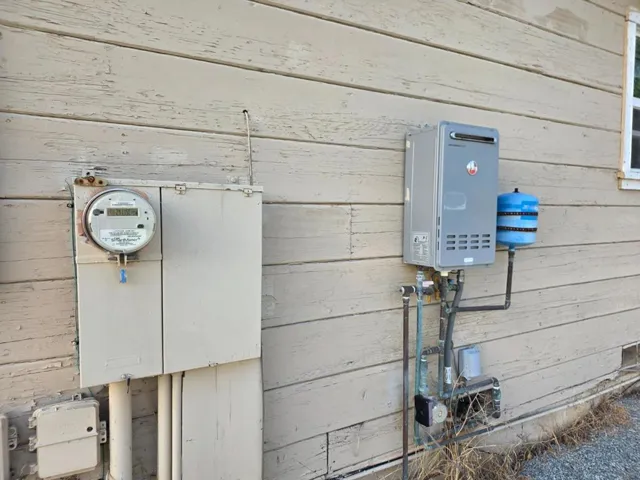 14200 Sycamore Avenue, San Martin, California 95046