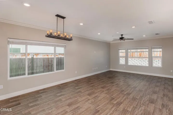 05_living_room_1