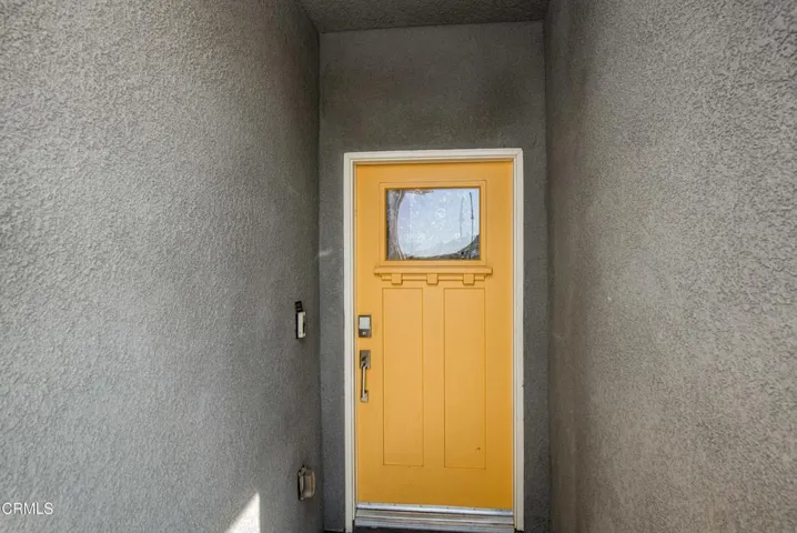 04_entryway
