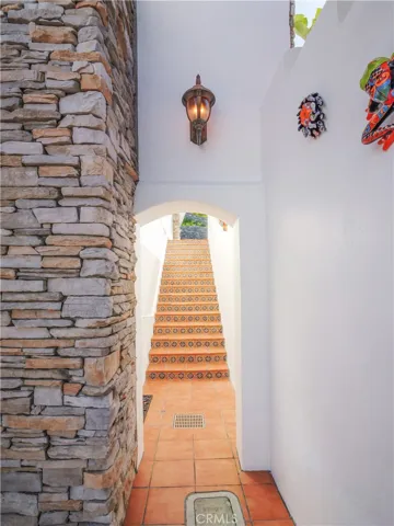 49 Saddleback, Rolling Hills, California 90274