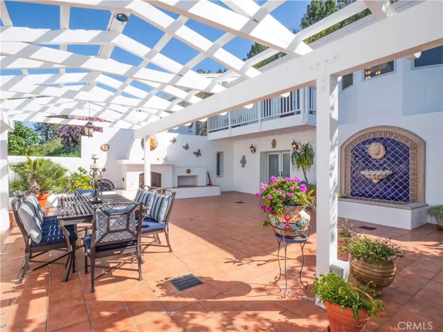 49 Saddleback, Rolling Hills, California 90274