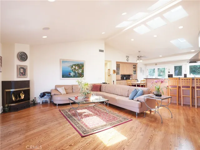 49 Saddleback, Rolling Hills, California 90274
