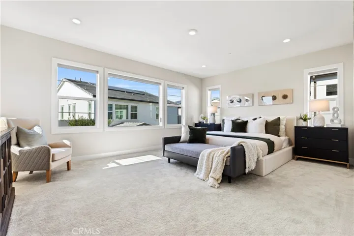161 Walworth, Lake Forest, California 92630