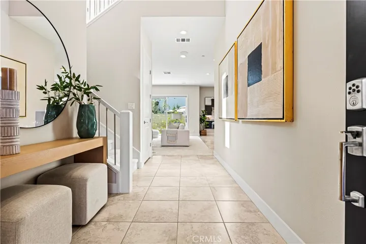 161 Walworth, Lake Forest, California 92630