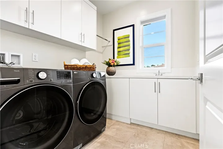 161 Walworth, Lake Forest, California 92630