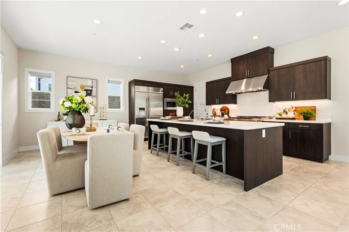161 Walworth, Lake Forest, California 92630