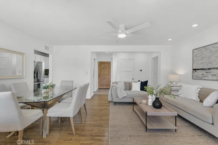 20768 Skouras, Winnetka, California 91306