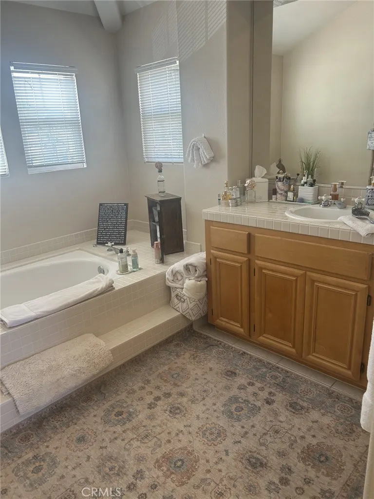 Primary Tub