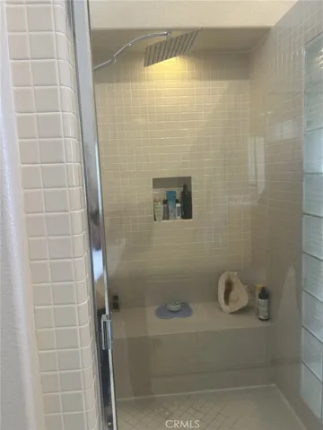 Primary shower