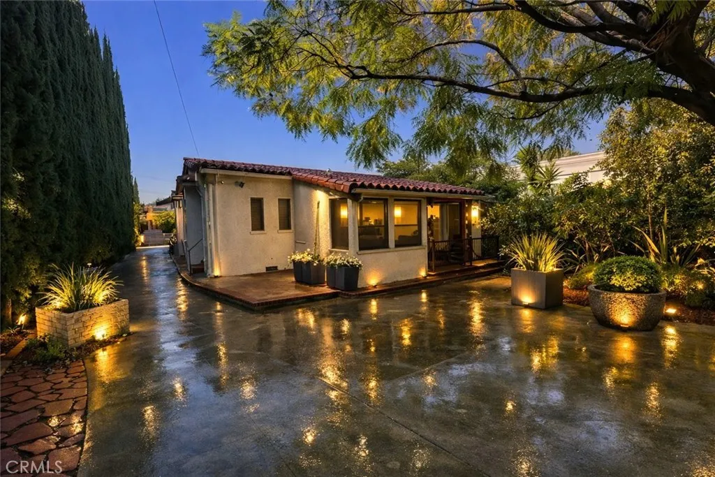 1028 San Rafael, Glendale, California 91202 — photo 5