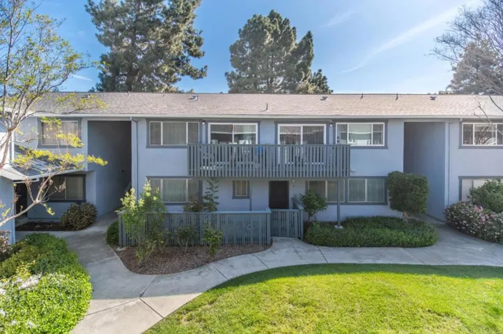 835 Bing Drive 24, Santa Clara, California 95051