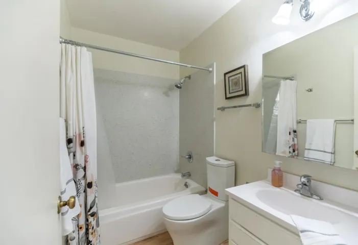 835 Bing Drive 24, Santa Clara, California 95051